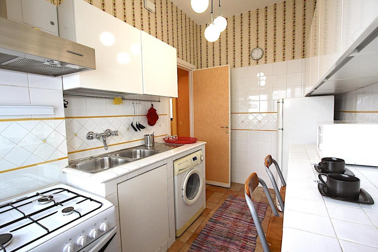 Corso Francia 1Br Apartment Rome Bagian luar foto